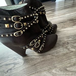 Matiko sexy brown high heel ankle boot platform 6.5